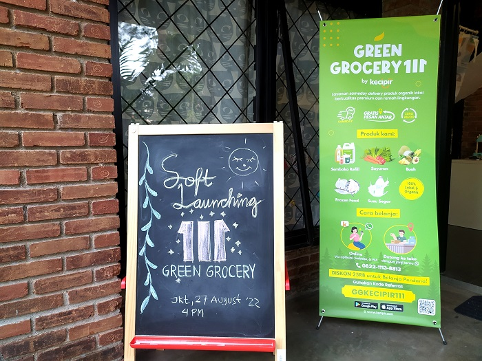 Bentuk Green grocery by Kecipir